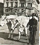 1948 Corso del Popolo contadino porta due buoi al macello (Guido Caburlotto)
